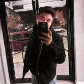 Mujeres jóvenes que tengan la