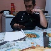 Afinador de pianos. Busco hacer