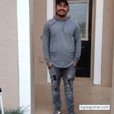 Carpintero. Busco pareja. Una buena