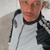 Busco pareja. Mujeres. Camionero. Andar.