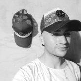 Busco pareja. Carmelo. Tranki. Joder.