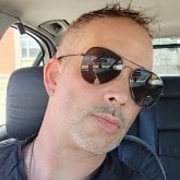 Me gustaría conocer  una chica. Un