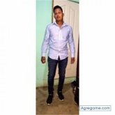 Estudiante. Chicas. Tranquilo.