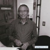 Busco conocer gente. Mujeres. Alegre.