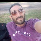 Construcción. Mujer sencilla normal