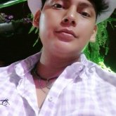 Mujer mayor amable y divertida. Soltero,