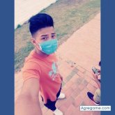 Busco pareja. Una mujer de mi edad. Un