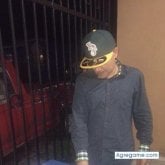 Busco pareja. Mujeres.