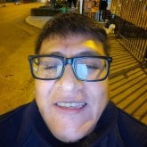 Algo serio con ganas de triunfar.