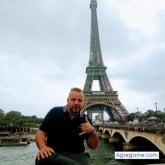 Busco conocer gente. Mujeres. Caballero.