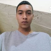 Hola soy Santiago busco mujeres con