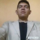 Encuentra Hombres solteros en Tarímbaro