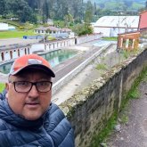 Ingeniero. Mujeres lindas y bellas. Soy