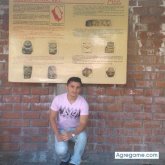 al3xiiz chico soltero en Puerto Supe