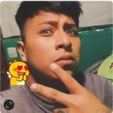 No soy tan alto,soltero,soy flaco un