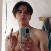 Busco chatear. Una persona