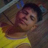 Empleado. Busco ligar. Mujeres piola y