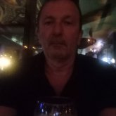 Sagitario65 chico separado en Salteras