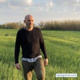 Busco pareja. Hombre maduro. Hombre.