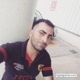 Azzasalo, Chico de Villa Bosch para Chicos en Agregame.