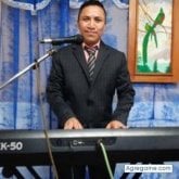 Busco pareja. Amistad bonita.