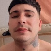 Barbero. Busco hacer amistades.