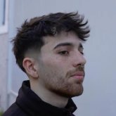 Prefiero mujeres que no pasen de 29.