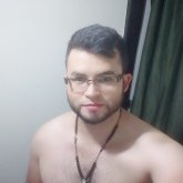 Trabajador. Busco pareja. Algo pasajero.