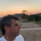 Encuentra Hombres solteros en Aracena
