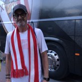 Pensionista. Busco conocer gente. Mujer,