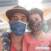 Gustavopadresoltero chico soltero en La Paz