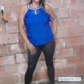 Busco ligar. De todas partes. Cariñosa.