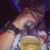 Trabajo. Busco pareja. Comer. Buena