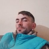 Busco ligar. Pasar el rato y ver que