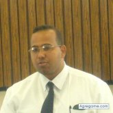 Busco pareja. Hombre amoroso y fogozo.