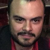 Empresario. Busco conocer gente. Alguien