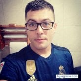 Nada. Busco pareja. Amor. T. T.