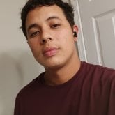 Busco pareja. Alguien con quien hablar.