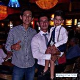 Busco pareja. Mujeres. Divertidooo.