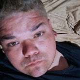 Amistad charlar y distraerme. Amable