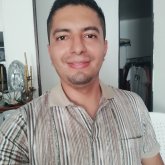 Estudiante. Quiero una mujer entre 25-35