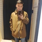 Busco pareja. Mujeres. Buena onda. Jugar