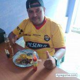 Busco conocer gente. Mujeres.