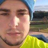 Hola chicas necesito pareja. Trabajo en