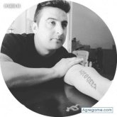 Volvofhcamion chico soltero en Metán