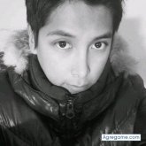 Estudiante. Busco conocer gente. Amigas.