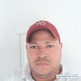 Busco pareja. Una chica española. Hun