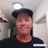 Busco ligar. Mujeres. Detallista.