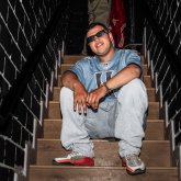 Busco conocer gente. Mujeres,