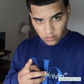 Busco conocer gente. Todo.